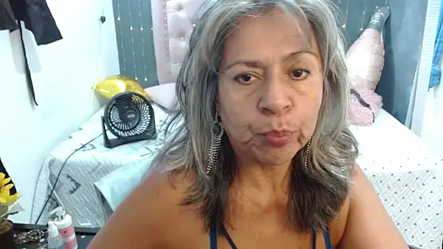 lalisha 96 online show from March 29, 4:40 pm