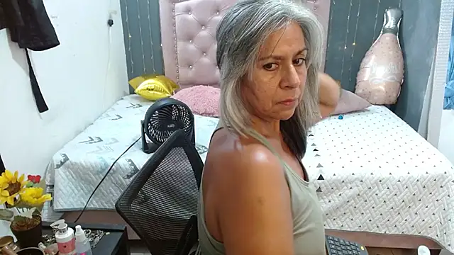 lalisha 96 online show from April 3, 1:14 am