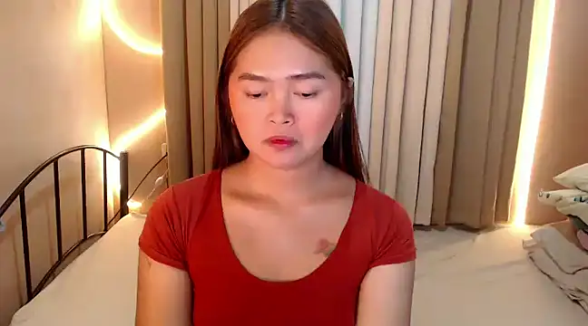 Itsme claire online show from December 21, 8:28 am