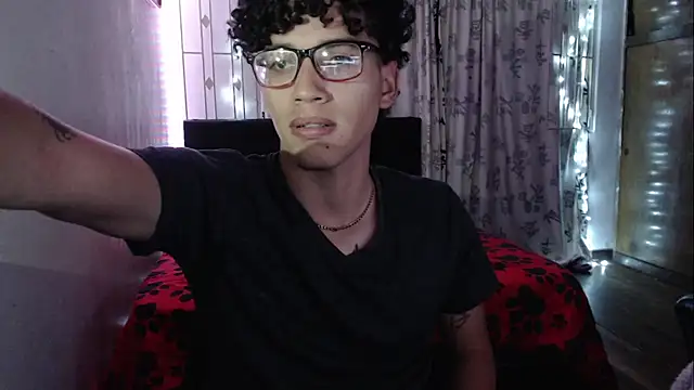 austinsantana online show from January 7, 5:54 am