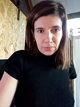 Lina lou4 online show from December 4, 3:32 pm