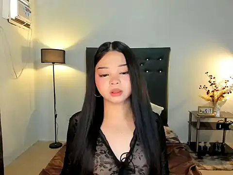 Kendralicious online show from May 25, 8:53 am