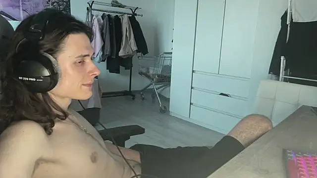 CandyChell online show from June 16, 4:31 pm