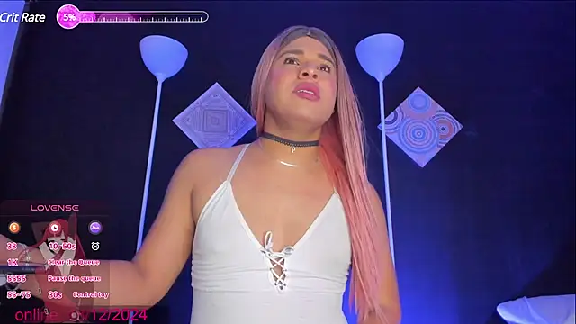 Snapshot of CrystalRambeau chatting on December 18, 6:32 am CrystalRambeau online show from December 18, 6:32 am