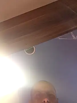 Roman0798 online show from September 17, 5:42 am