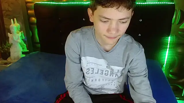 cruz dante online show from March 31, 7:14 pm