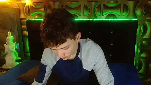 cruz dante online show from April 5, 7:11 pm