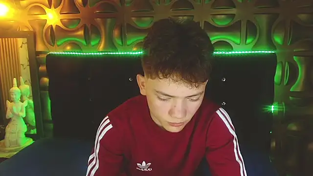 cruz dante online show from April 8, 7:03 pm