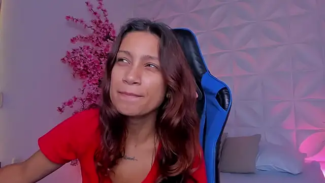 cora 22 online show from December 5, 12:47 pm