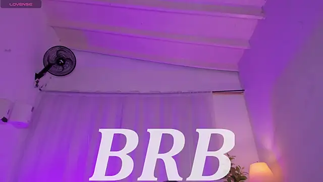 Snapshot of swt_kahia chatting on January 11, 6:45 am swt kahia online show from January 11, 6:45 am