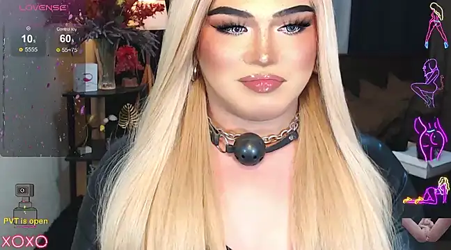 Snapshot of Bitch_Fowler69 chatting on February 10, 9:58 pm Bitch Fowler69 online show from February 10, 9:58 pm