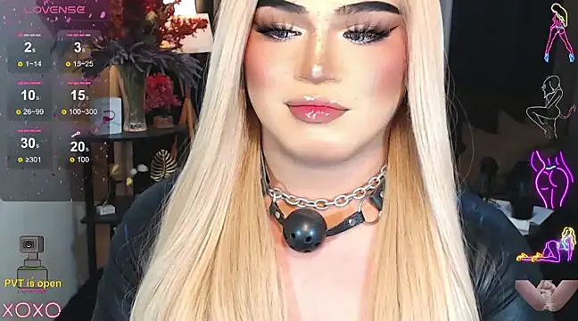 Snapshot of Bitch_Fowler69 chatting on February 16, 8:00 pm Bitch Fowler69 online show from February 16, 8:00 pm