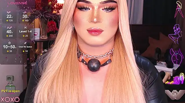 Snapshot of Bitch_Fowler69 chatting on February 19, 7:38 pm Bitch Fowler69 online show from February 19, 7:38 pm