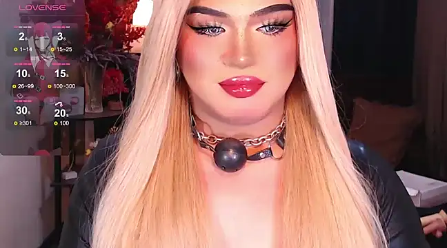 Snapshot of Bitch_Fowler69 chatting on March 12, 10:28 pm Bitch Fowler69 online show from March 12, 10:28 pm