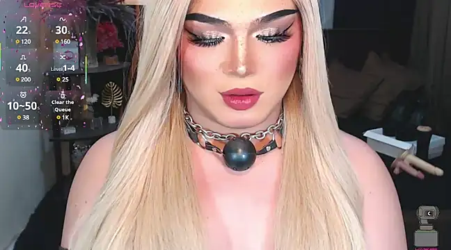 Snapshot of Bitch_Fowler69 chatting on March 18, 6:25 am Bitch Fowler69 online show from March 18, 6:25 am