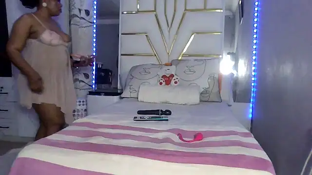 SexyyNana online show from October 30, 9:37 pm