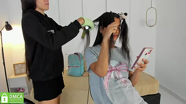 Snapshot of sexychanell_18 chatting on February 21, 3:43 pm sexychanell 18 online show from February 21, 3:43 pm