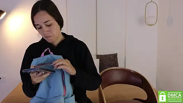 Snapshot of sexychanell_18 chatting on October 1, 12:55 pm sexychanell 18 online show from October 1, 12:55 pm