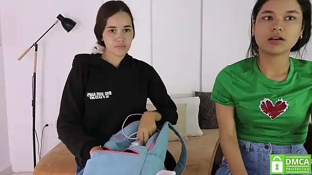 Snapshot of sexychanell_18 chatting on November 7, 1:11 pm sexychanell 18 online show from November 7, 1:11 pm