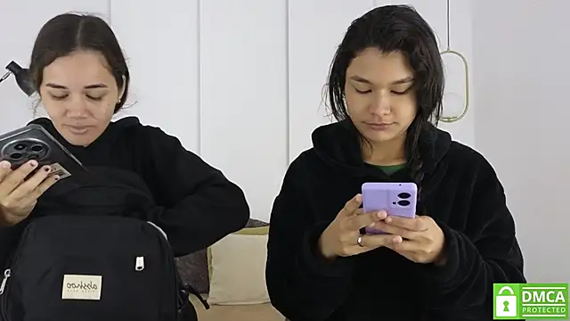 Snapshot of sexychanell_18 chatting on December 18, 1:06 pm sexychanell 18 online show from December 18, 1:06 pm