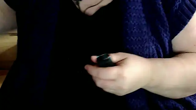 mayasmith online show from April 11, 9:24 am