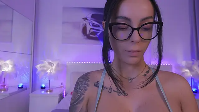 Mazeekiin30X online show from November 6, 3:57 pm