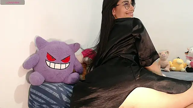 Snapshot of ivannaah_ chatting on July 7, 5:10 am ivannaah online show from July 7, 5:10 am