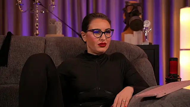 Snapshot of kelly_kent chatting on January 31, 1:33 am kelly kent online show from January 31, 1:33 am