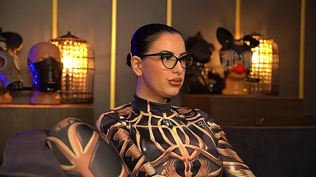Snapshot of kelly_kent chatting on May 22, 10:48 pm kelly kent online show from May 22, 10:48 pm