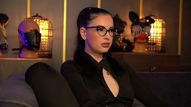 Snapshot of kelly_kent chatting on May 29, 11:03 pm kelly kent online show from May 29, 11:03 pm