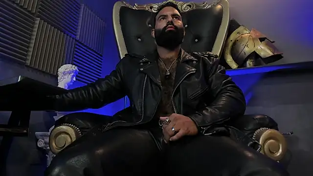 BeardAndrew online show from November 12, 3:07 am