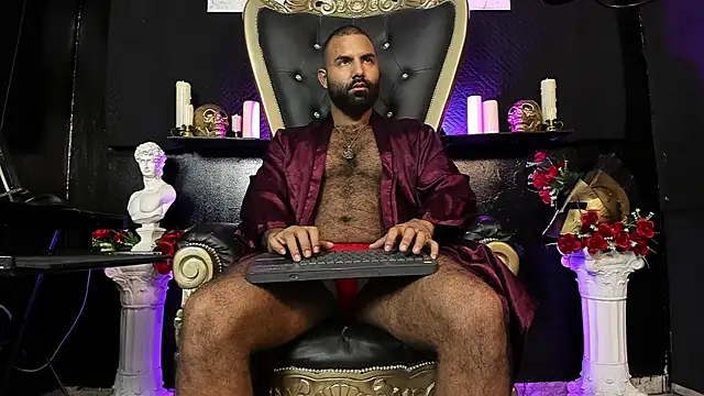 Snapshot of BeardAndrew chatting on July 11, 2:58 am BeardAndrew online show from July 11, 2:58 am