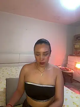 Freyja soh online show from February 18, 11:30 pm