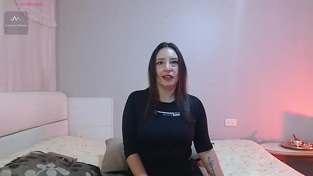 Freyja soh online show from February 26, 11:37 pm