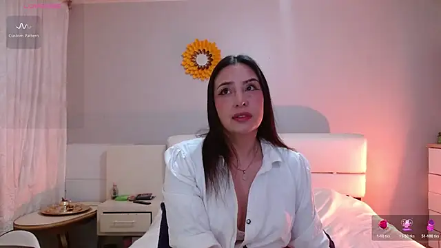 Freyja soh online show from November 1, 9:17 pm