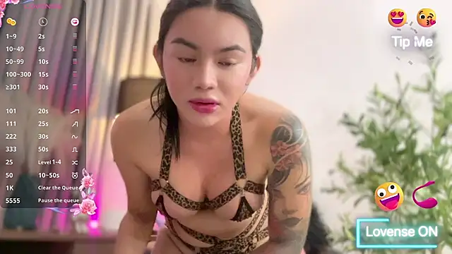 sassy olivia online show from October 14, 7:36 pm