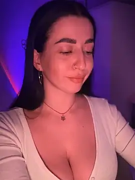 Snapshot of Emylia chatting on January 28, 9:08 pm Emylia online show from January 28, 9:08 pm