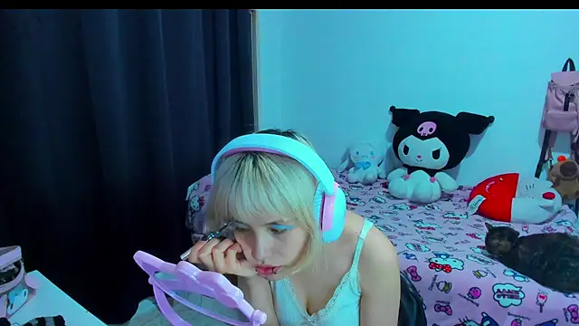 Akane-Mou online show from February 14, 3:47 am