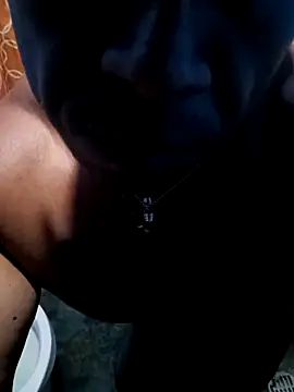 Snapshot of ivandignity chatting on March 1, 7:08 am ivandignity online show from March 1, 7:08 am