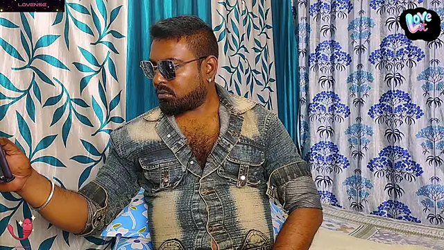 Snapshot of BLACK---MAMBA chatting on January 9, 9:59 am BLACK---MAMBA online show from January 9, 9:59 am