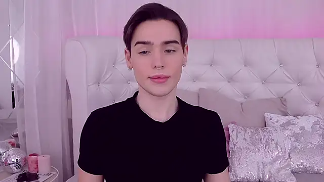 RobbyCharming online show from January 17, 7:49 pm