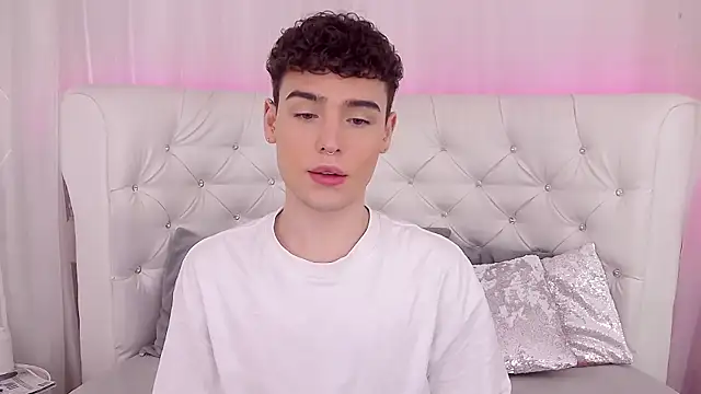 RobbyCharming online show from September 12, 3:50 am