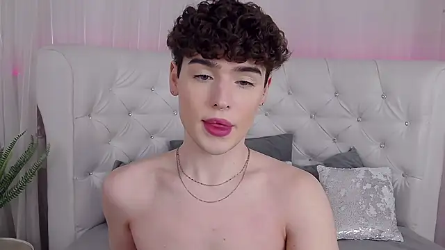 RobbyCharming online show from January 18, 4:05 am