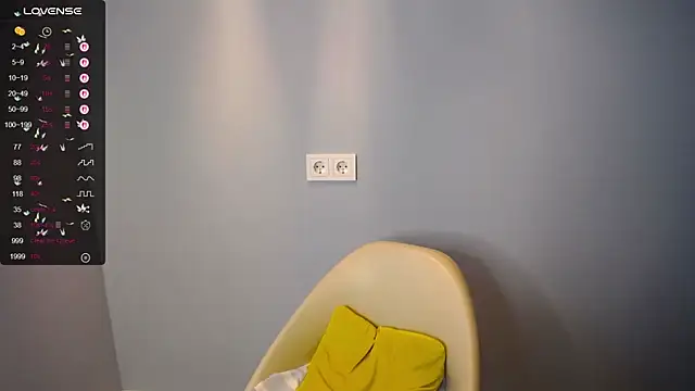 BubbbleGumm online show from November 7, 5:18 am