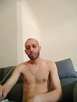 TuuMorenazo27 online show from June 18, 10:19 am
