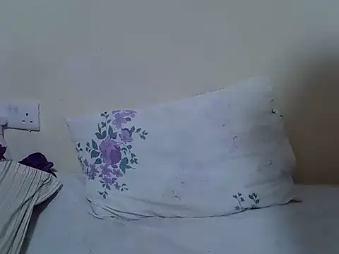 Twerl online show from May 23, 6:23 pm