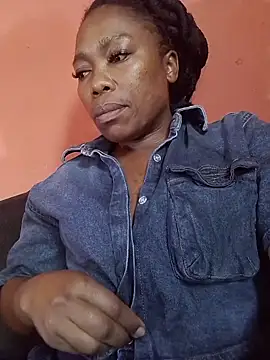 Snapshot of BELINDAXXXXX chatting on April 27, 9:51 am BELINDAXXXXX online show from April 27, 9:51 am