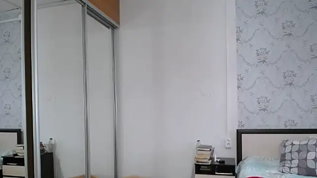 Snapshot of Popppka chatting on October 26, 12:55 pm Popppka online show from October 26, 12:55 pm