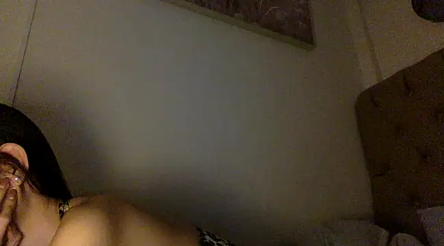 ehotlovea  online show from March 20, 3:25 pm