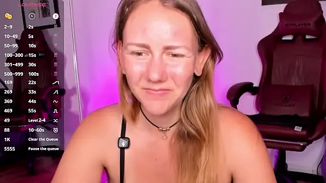 jasminedaze888 online show from March 30, 9:05 pm